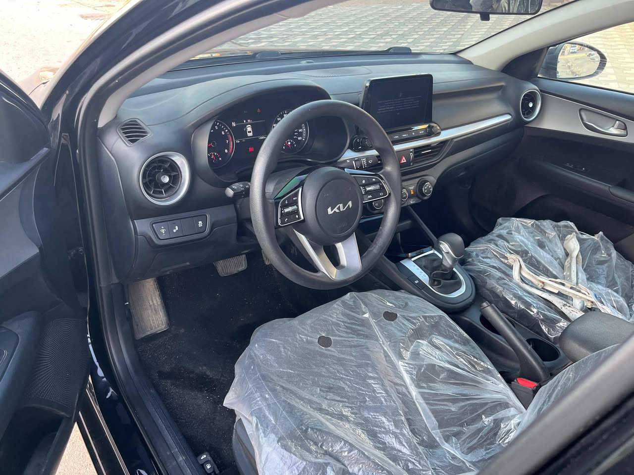 فورتي 2024 حره بإسمي بدون رقم تترقم اي محافظه
محرك 2000 دوش
بدون تبديل فقط صبغ ربع الجاملغ وقبق الجنطة
جميع الارباكات سليمة 
ماشيه 7 الف
العنوان ميسان 
السعر 138 ورقه وبيها مجال قليل 
***********
