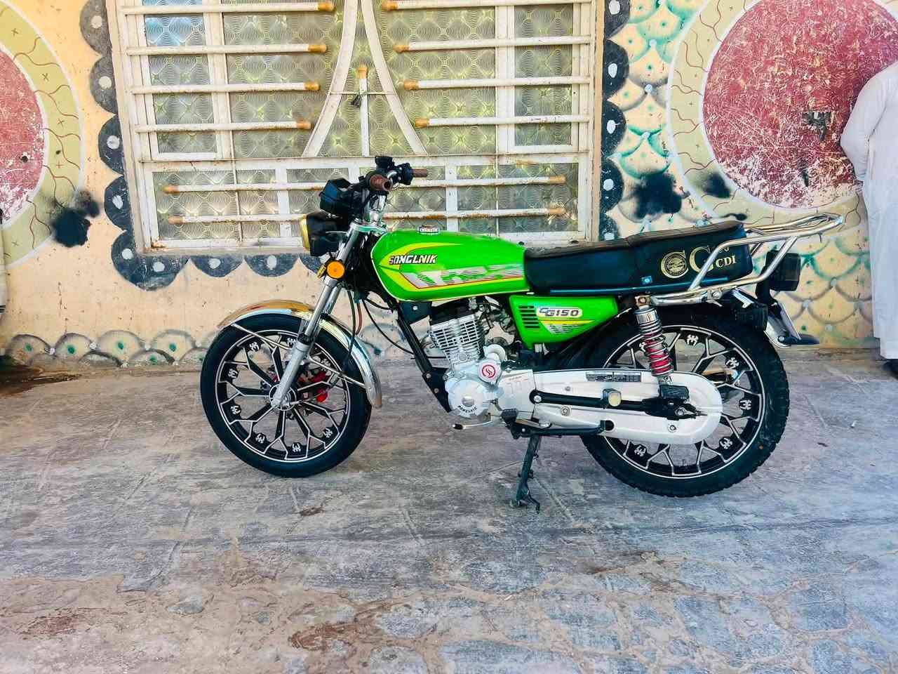 نضافه كدامك ومثل لبل صوره الله شاهد 24.كفوله ومستعجل ؏ بيعته240 وبيه مجال كلك كلك. ***********
