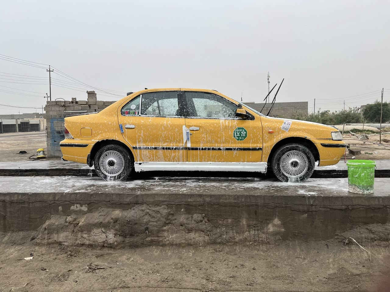 سلام عليكم اخوان سمند موديل 10 هيئه وغرامات مصفره رغم بغداد احولك ثاني يوم كير مكينه كفاله مكينه توني شادها صار سبوع تخم تاير وسبير حداده جديده كهرباييات كلها شغاله بيها بس اليده مال الكلج نكطعت بس هاذ خللها الوحيد ول سياره توها صاعده هزه يعني متكلفك اي شي سياره جاهزه من كلشي (السعر 27 )او بيها مجال  *********** بي واتساب
