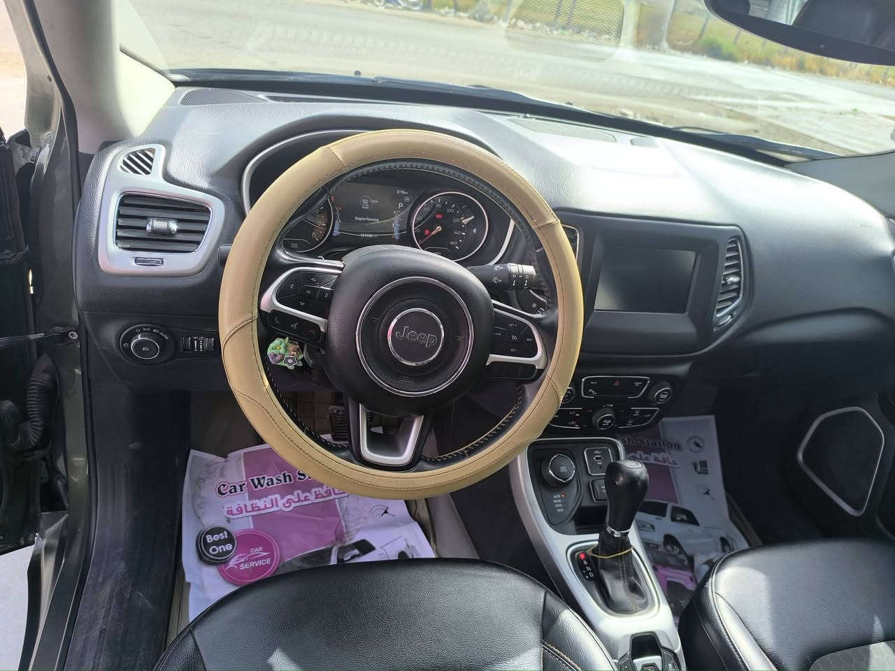 بسم الله الرحمن الرحيم
وبعد التوكل على الله 
جيب كومباس ٢٠١٩ لاتتيود دفع رباعي
حادث خفيف موضح بالصور
لغد شاصي مكفولات
كير محرك كهربائيات مكفولة
تبريد تدفئة 
محرك ٢٤٠٠ يعني بانزين عادي
حدادة صدر جديد
مع تصفير فلنجات وتبديل دسكات
مسويلها ادامة جديدة
السيارة خير من الله مناقصها شي
واكيد تشوف وتفحص بنفسك اول
مكان السيارة الدورة
غرض البيع للتحديث
السعر ١٢٥ وبيها مجال للشراي
***********
