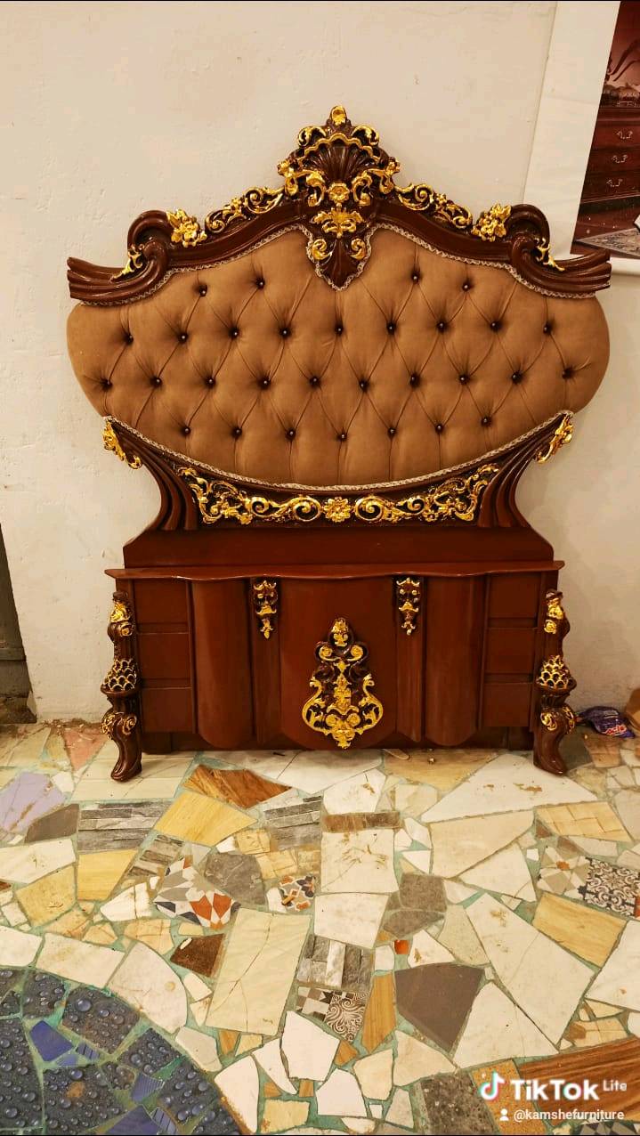 سرير زان مصري جديد بلتغليف طلاء حراري الطول مترين والعرض ١٢٠

سعر 250فقط 
مع توصيل جميع محافظات كميه محدوده الصاجي بس قطعتين باقي
للحجز والاستفسار يرجى مراسله الصفحه او على الارقام واتساب 
***********
***********