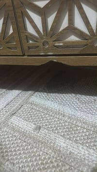 ١٠ مقاعد • ميز • أضرار بسيطة