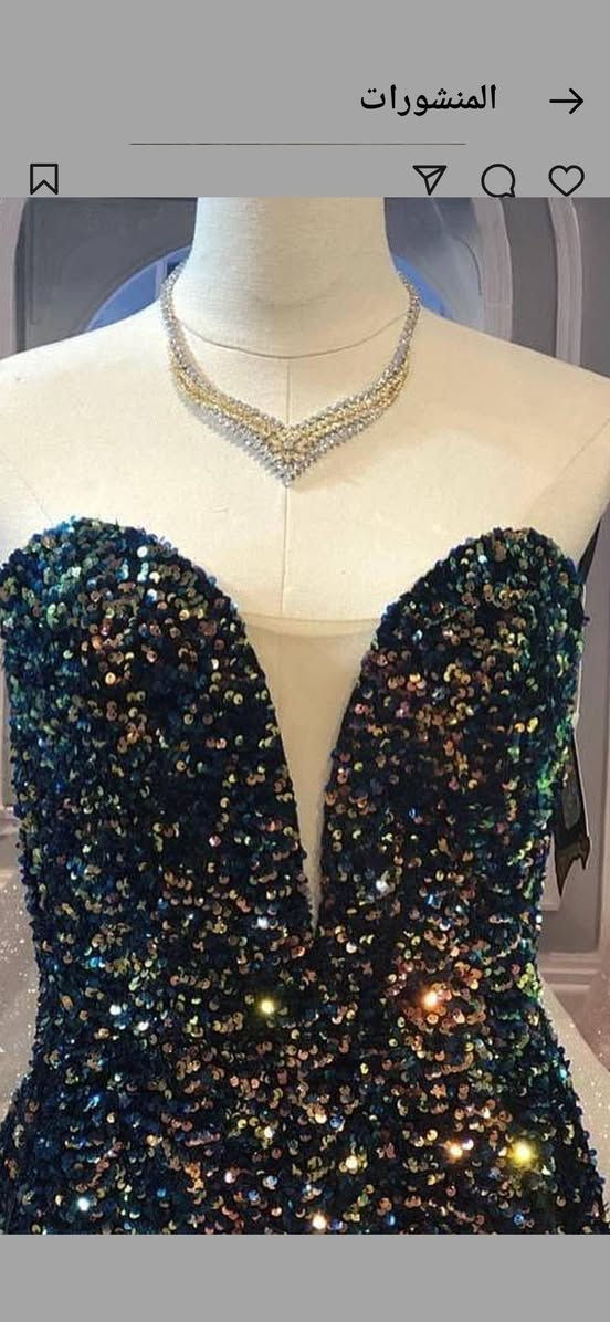 مرحبا بنات عندي فساتين هواي هذن جزء منهن وكلهن لبسة وحدة و قياس 40_42_44 الكحلي البلك ماخذته ب450 
الاحمر ب200 اخذته من ايست برايد 
الوردي تصميم خاص صار علية 160 
اللي تريدهم انطيني بيهن سعر بس بدون ما تكسرون بيهم رجاءا فقط الجادة اللي تريد تسولف ساعة وماتشتري لا تراسل 
للعلم مكاني بصرة بس عادي ادزهن الها بيد شركة توصيل


**إذا كنت صاحب هذا الإعلان وتريد حذفه لأي سبب، رجاءا أرسل رسالة إلى الدعم الفني**