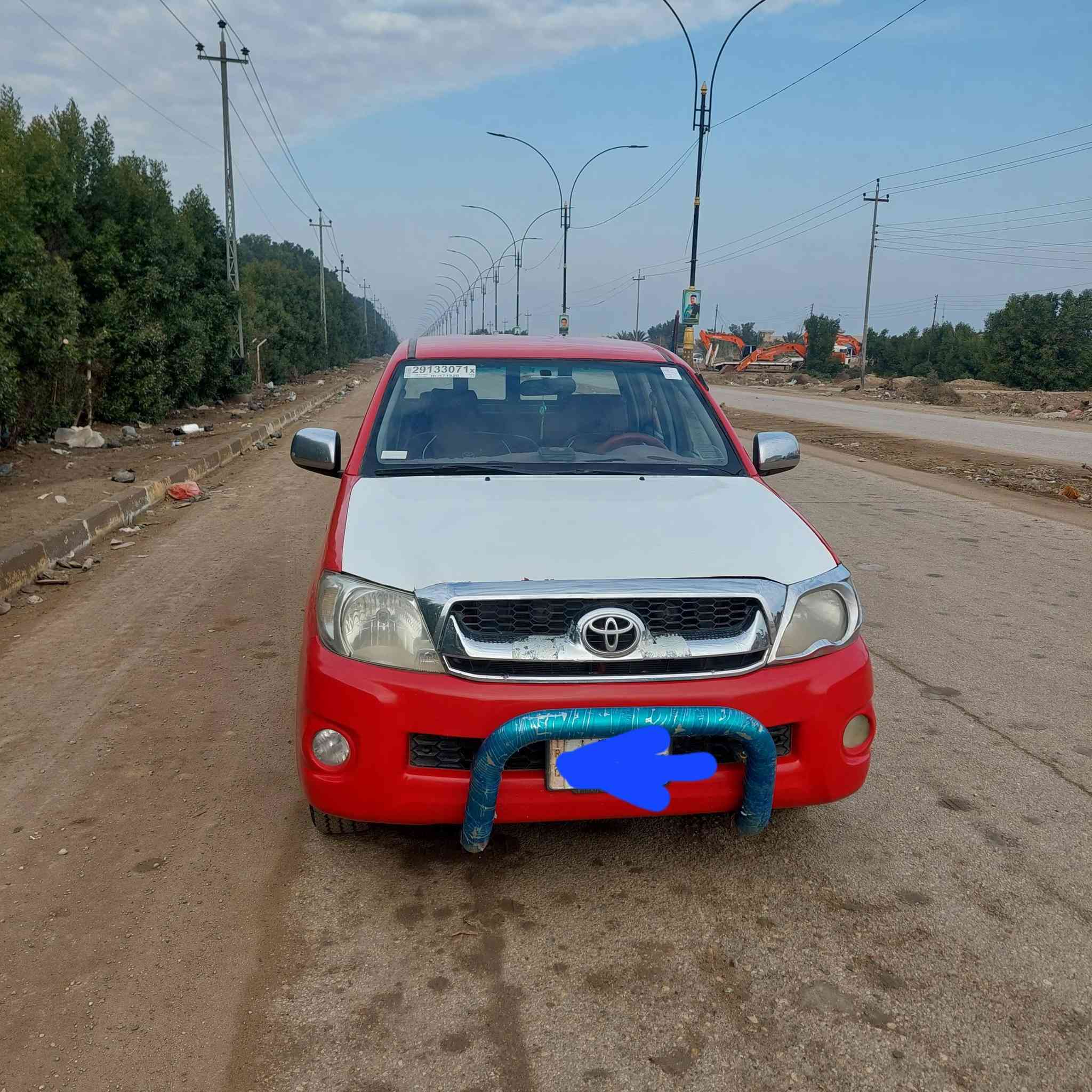 السلام عليكم بيكم هايلوكس 2011  كير عادي  مكفوله من العيب الشرعي سيارة نضيفه بسمي مداور ثاني يوم السعر 148 وبيه مجال ذي قار قضاء الدوايه    اتصل على الرقم ***********
