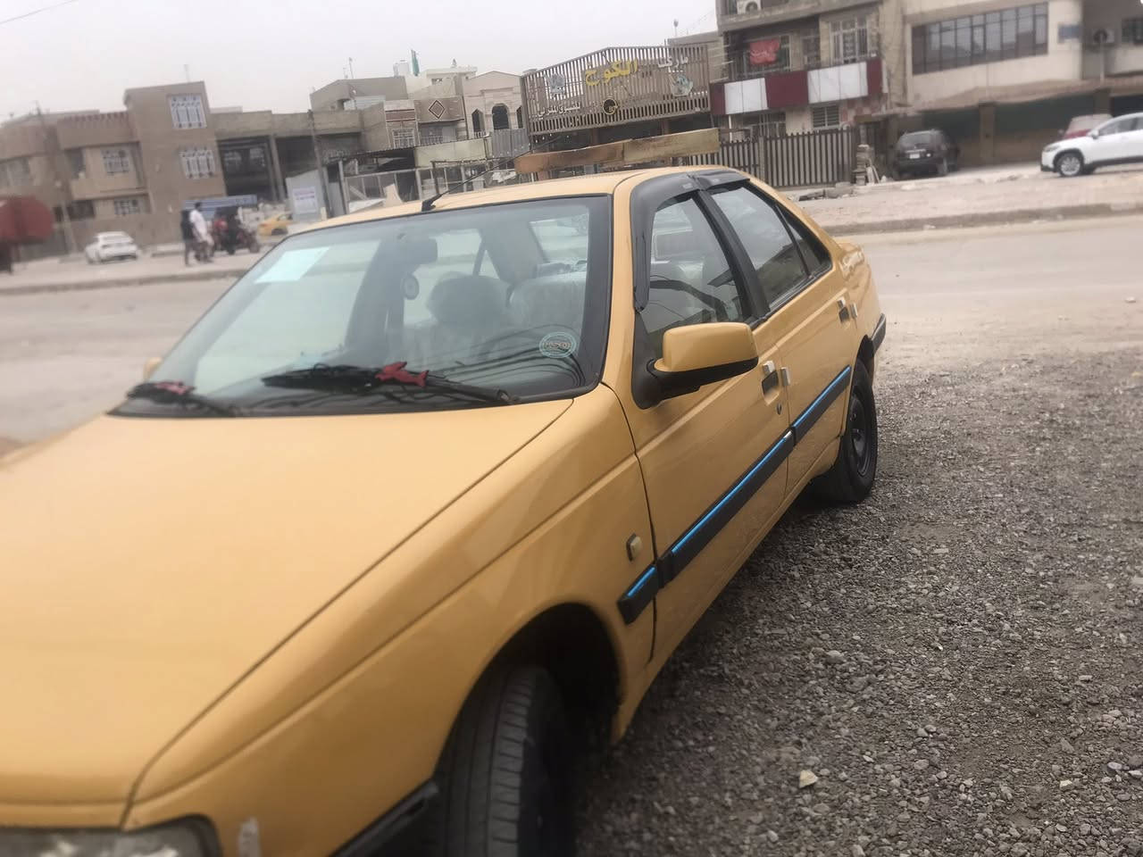 بيجو لميس ٢٠١٦ سياره كلش حلوه بيهه صبغ بل باب السايق شبر بس سياره حلوه مكفوله محرك وكير بغداد الجديده *********** السعر ٤٣ وبيهه مجال قليل
