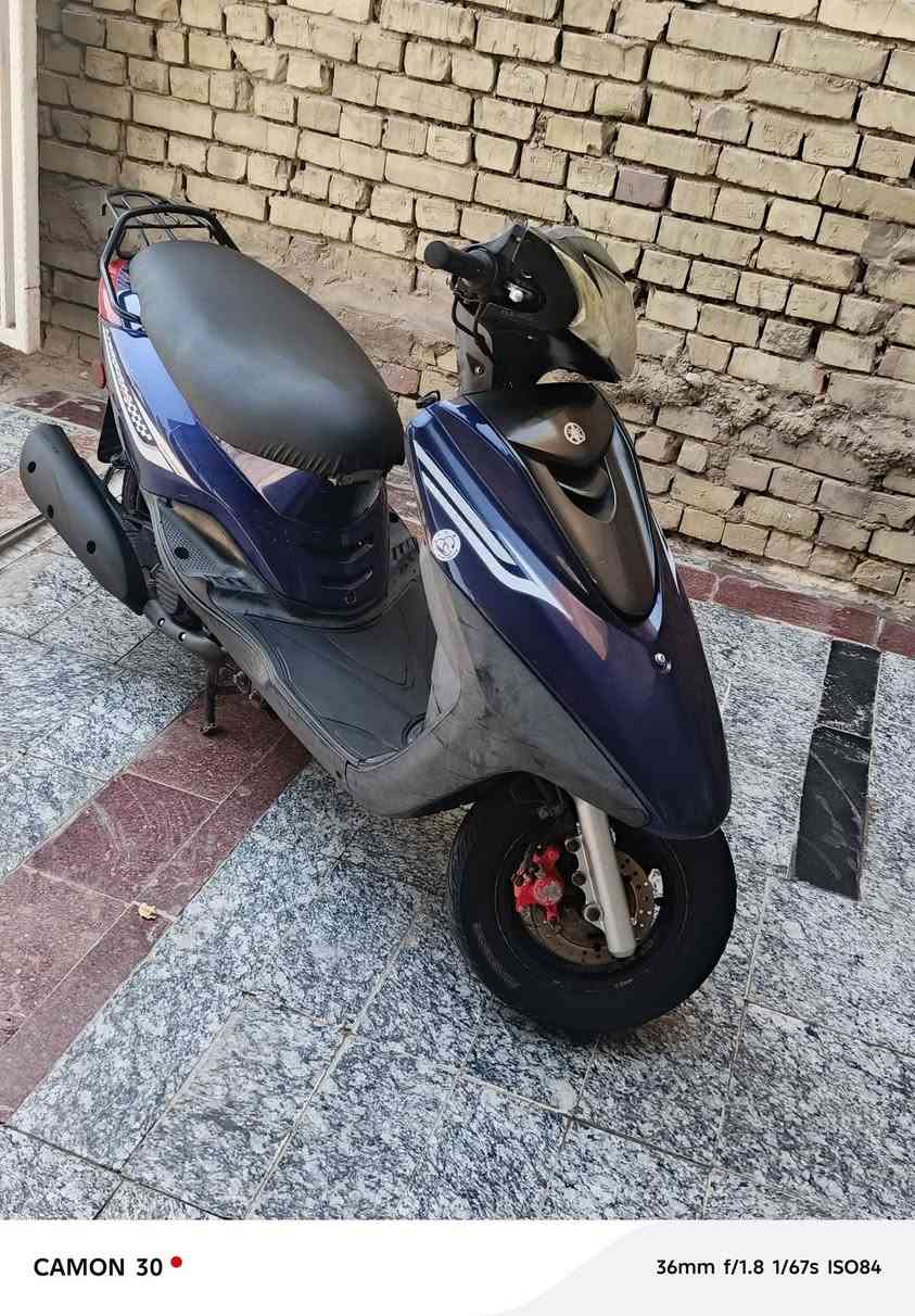 بريز بغبغاء فحل مكينه مكفوله بدون اي نقص مكان بغداد سعر ١٢٥٠ بيهه مجال للشراي ***********
