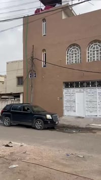 بناية ٣ شقق • صالحة مكاتب • بريهة جسر المحاكم