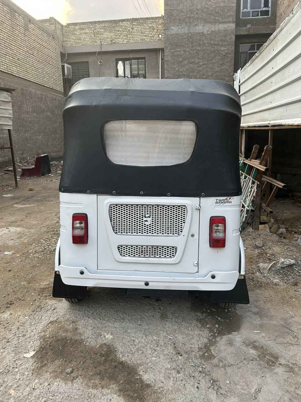 تكتك ٢٠٢١ شهرا ال11
بسمي رقم وسنويه
تحويل ٢ يوم
بيهة صبغ بل لغود واحد مضروب وثاني لجمالية 
سعر ٧٥٠٠وبيها مجال
مكاني بغداد العبيدي مكينة مفتوحة 
***********
