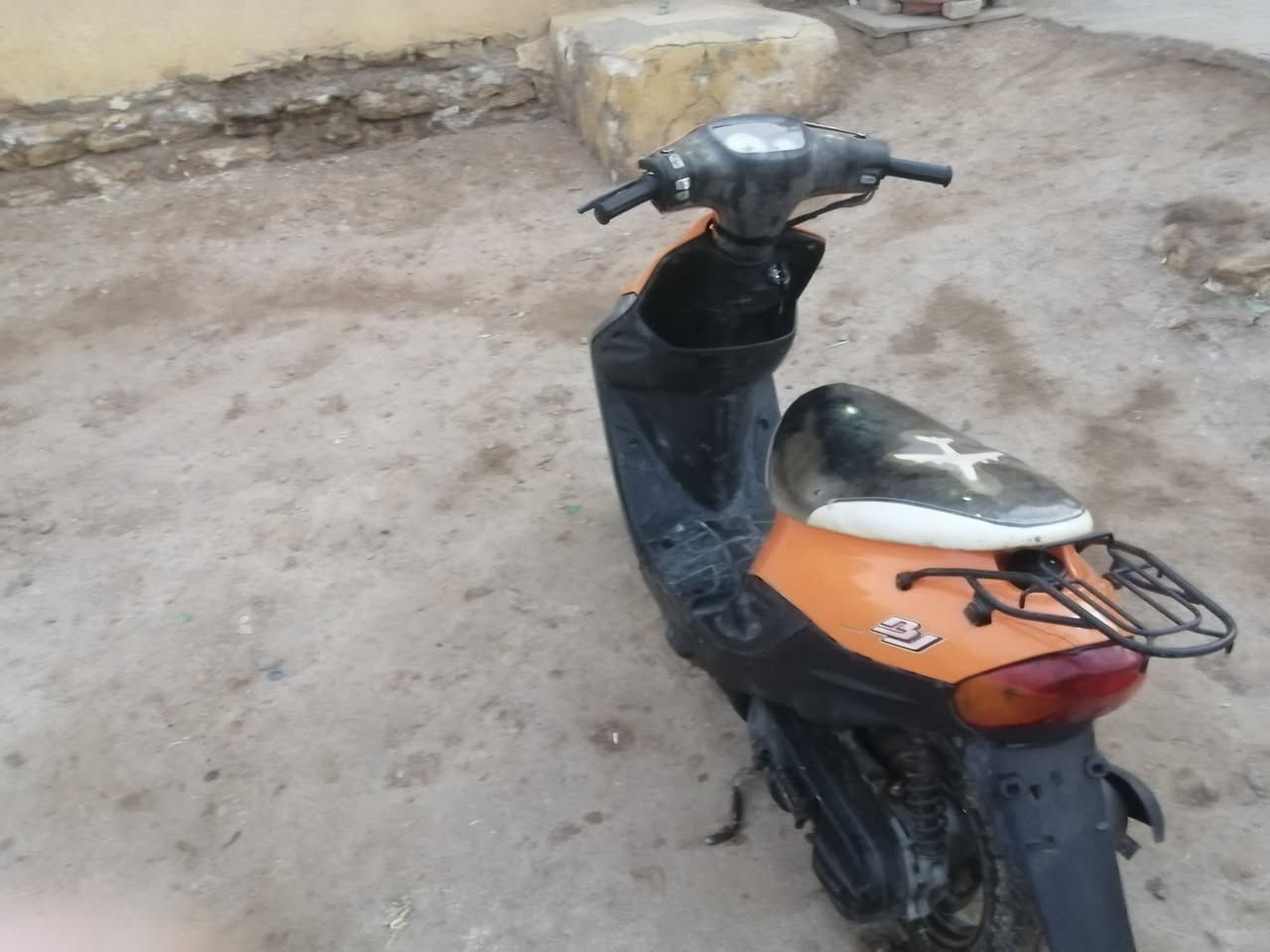 بيجي مفتوحه فقط بستم ناعمه خير من الله نقصه فقط دكمه مال سلف وهورن ولايت امامي  كفراته بلاد دراجه وضعيت البلاد 
سعره 275 بيه مجال حك نواقصه 
ستفسار خاص


**إذا كنت صاحب هذا الإعلان وتريد حذفه لأي سبب، رجاءا أرسل رسالة إلى الدعم الفني**