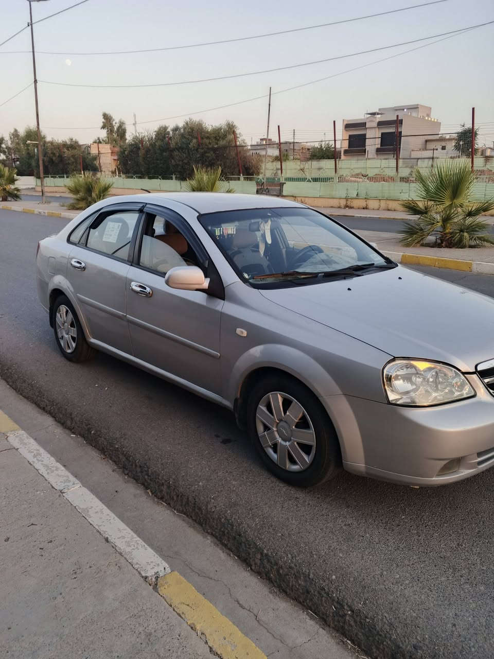 ابترا موديل 2007
كير ومحرك شرط 
كير توماتيك كابون بانزين بيها 
تبريد ثلج 
 بدون ضرار مصبوغة حزام اثر تقحيل
سيارة بسمي تحويل ثاني يوم
كهربائية كلها شغالة.... قفل مركزي 
مكان موصل الايسر... السعر 70وبيها مجال ***********
