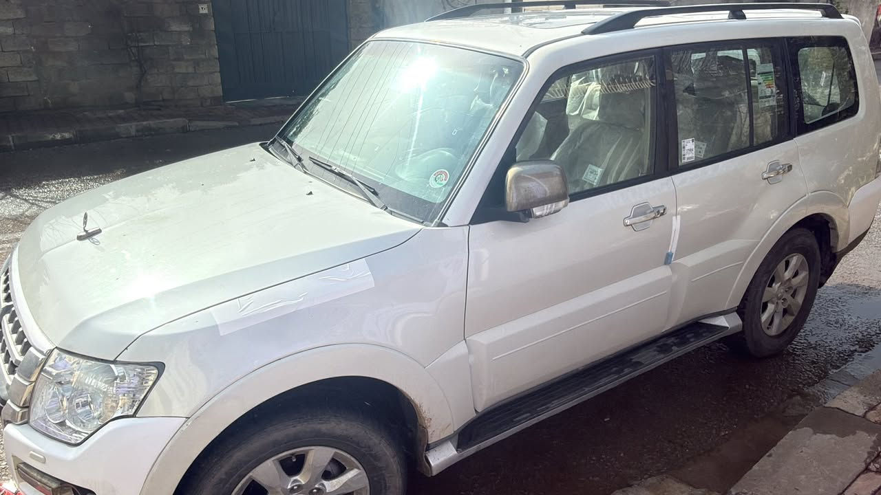 حبتور موديل 2009 رقم بغداد صدامي سعر 100قفل مكانه سلميانيه شرط تحويل ***********
