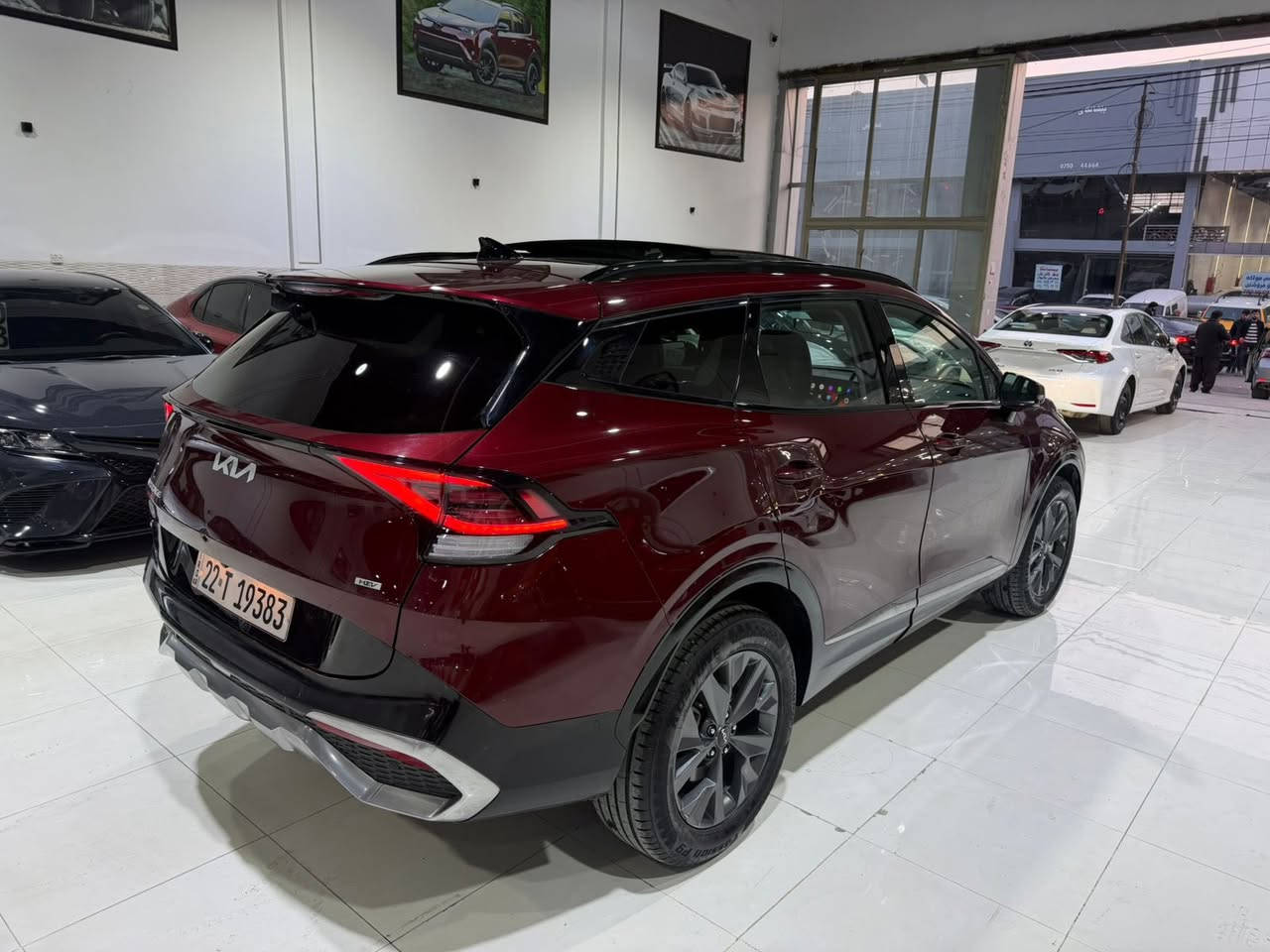 السلام عليكم سبورتج موديل ٢٣ SXبرستيج فول بدون ايرباك حدث جاملغ خلفي ايمن رقم اربيل سيارة جاهزة من كلشي حالين في اربيل تريدها بغداد هم موجودة مكلف بنشر 
سعرها 21500$ وبيه مجال  
 ***********
صاحب سيارة
