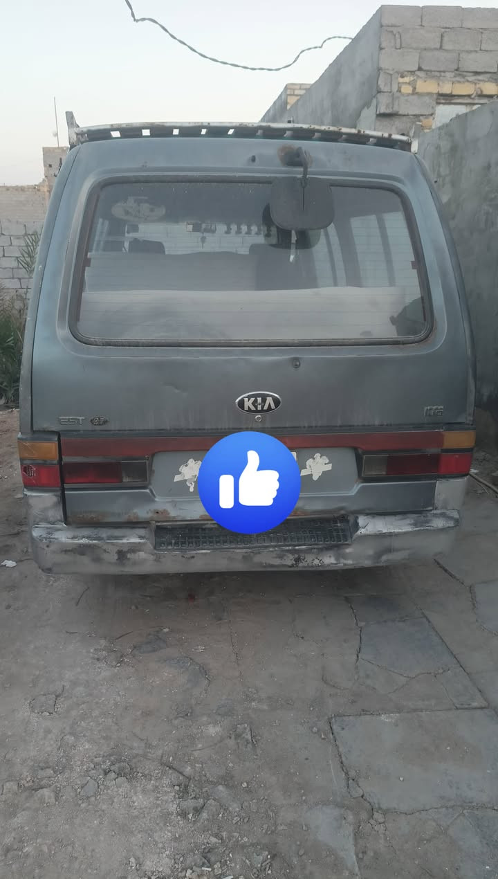 السلام عليكم كيا بستا للبيع موديل 93 
رقمها بابل الماني تحويل ثاني يوم 
غرامات امصفرهه ما عيلهه اي غرامة 
السنويةلل 2027 مكينه گير اكسن 
كهربايات كله شغاله عوزهه بس 
تايرات السعر $30  ورقة وبيهه مجال


**إذا كنت صاحب هذا الإعلان وتريد حذفه لأي سبب، رجاءا أرسل رسالة إلى الدعم الفني**
