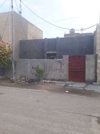 بيت للبيع • قريب الشارع العام • يم المكوي