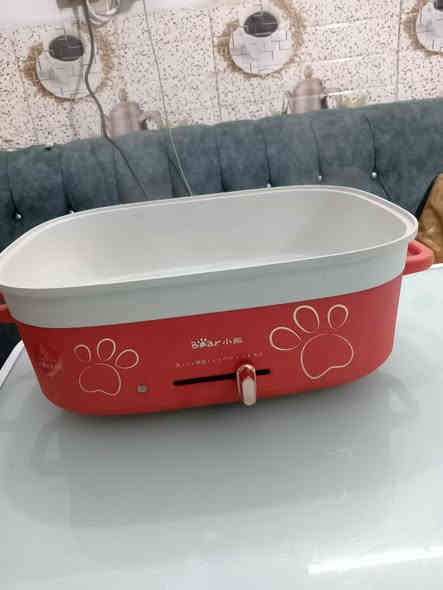 قدر طهي كهربائي يستخدم للطبخ او القلي بمعدن اصلي سريع التحضير تگدرين تحضرين اي طبخة بي عالكهرباء شي كلش راقي بضاعة امزون بسعر 25 يتوفر توصيل للحجز خاص او واتساب ***********
