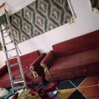 كنبة • شارع الشهداء • قابل تفاوض