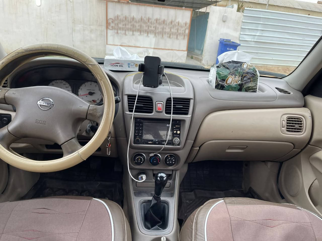 سني ٢٠١٠بيضه مصبوغه صفره بيها ضربه بجنطه محرك ١٦٠٠اسود  سعرها ٨٠ وبيها مجال
للاستفسار ***********
