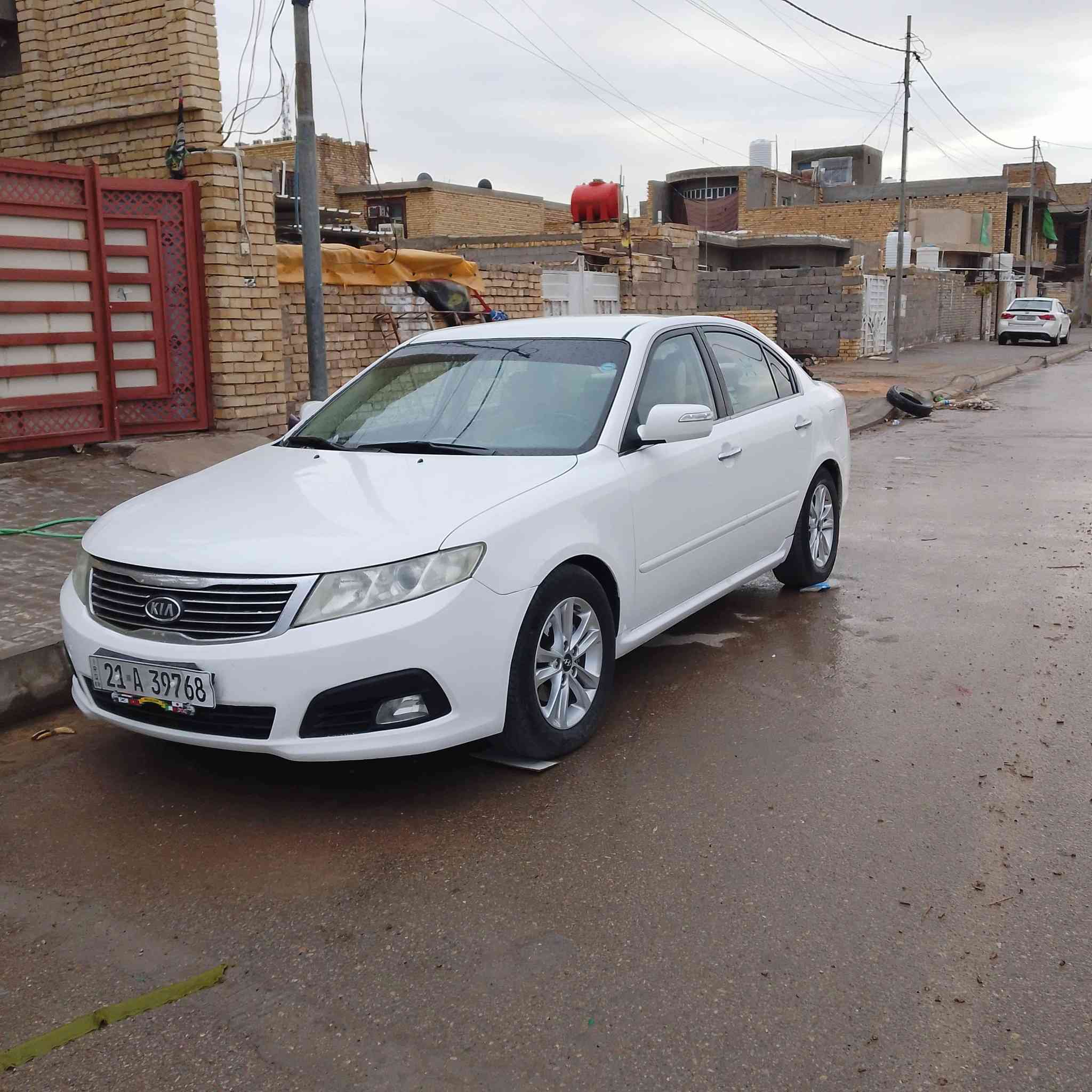 سلام عليكم سياره وبتماه للبيع الموديل 9 بيح جاملغ مبدل والباقي كفاله المكان كوت حي  .الرقم،***********
