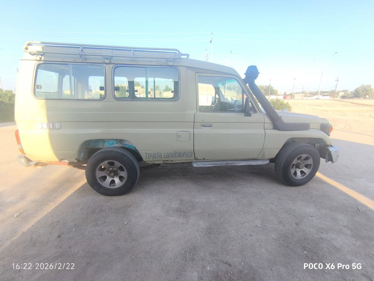 حوثية لون عسكري موديل1989رقم بغداد سياره بسمي محرك 3000محرك بطه عنوان بصراه ***********رقم صاحب سياره
