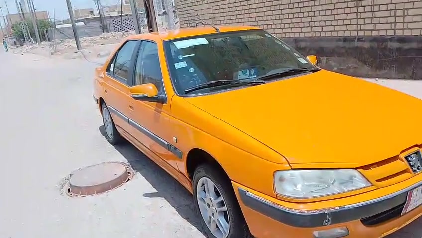 السلام عليكم السياره للبيع مثل ماموضح بالفديو اي استفسار اتصل على الرقم ***********العنوان ميسان حي الغدير الثانيه قرب فلكة القاضي
