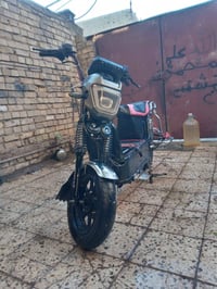 من رخصة الادمن دراجه شحن للبيع مكاني حي أور السعر 450 الف رقم 07718539...