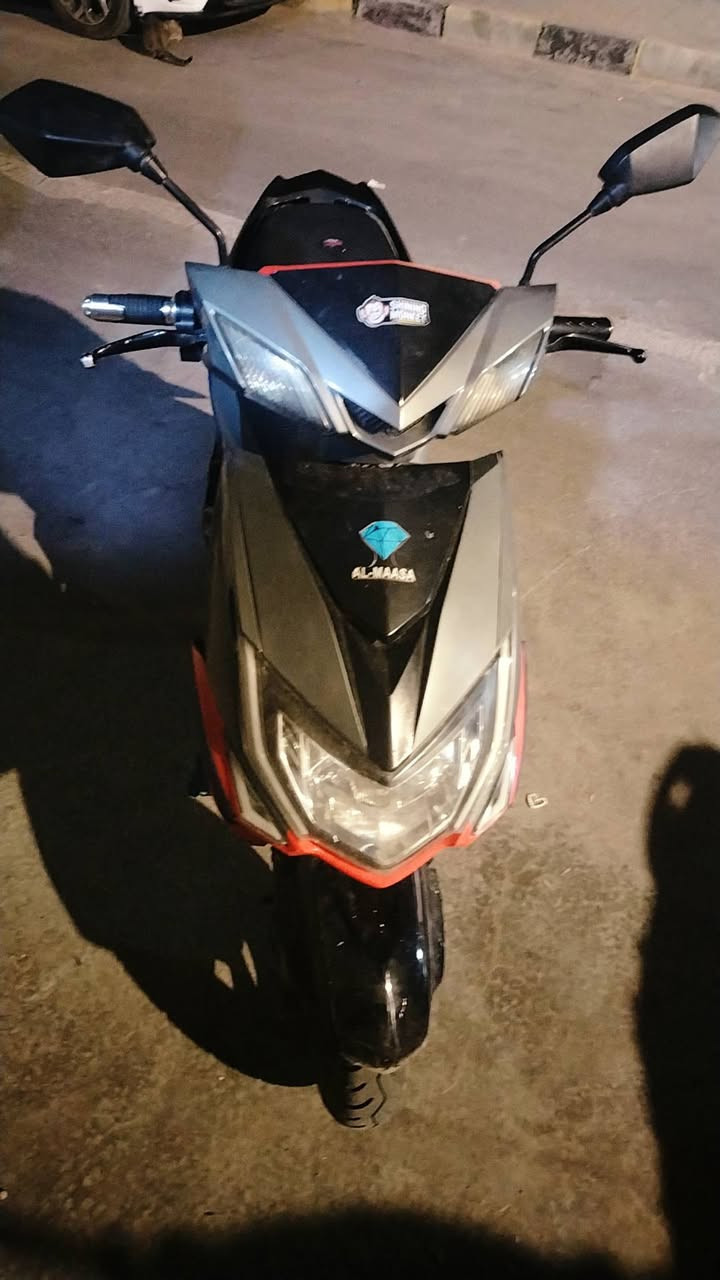 السلام عليكم
دراجه شحن نوع ماسه موديل2024 للبيع دراجه بعدهها جديده بطاريات ع الفحص شرط بعدها جديده السعر 475وبيها مجال مكانها الرمادي شارع17 الرقم ***********
