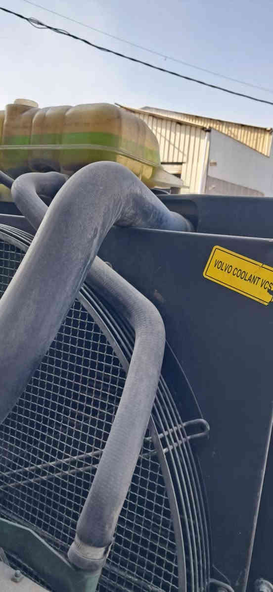 #وجبة جديدة اسعار مناسبة
فالفو D1341 
توليد 400 كيفي  
اوربي سيت بلاد 
شاشة حماية  
ماء راديتر اخضر
عنوان فرع الأول ديالى خانقين 
فرع الثاني أربيل صناعه جنوبيه 
هاتف ***********
***********
***********
