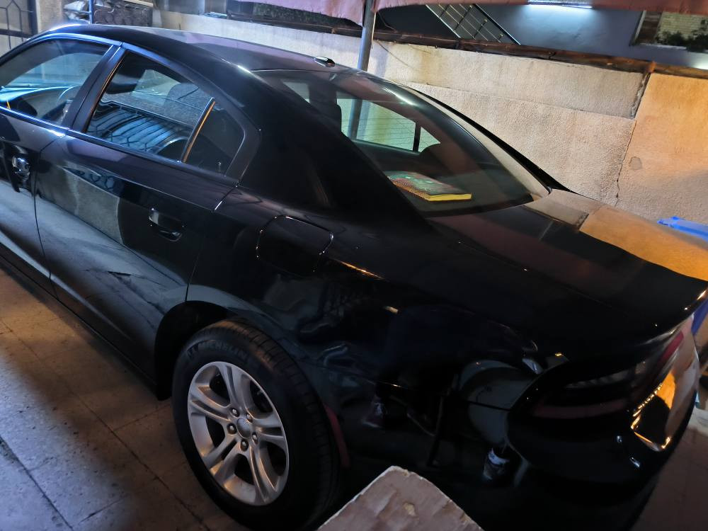 السلام عليكم جارجر 22 اصل حادثه تبديل بنيد نفس الون وجاملغ راجع بارد راديترات وتبريد  وشواصي بلادي استخدام شخصي لا مشتغله ولا شايفه شارع ماشيه 55 تخم تاير جديد سياره ع وضع شركه مواصفات sxt معروفه للبيع او مراوس مكاني شعب شارع الأسواق مركزيه سعره 220 وكلشي موجود بسوك رقم هاتف *********** بغداد, العراق
