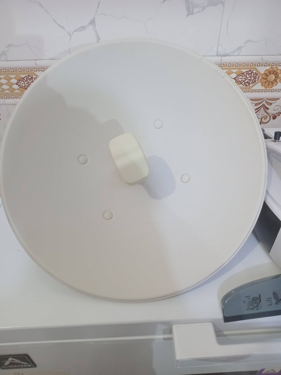 نانو برج شغاله مع ماسحة جام شغاله مع بطارية وشاحنه شمعة سعر ٦٠ رقم ***********
