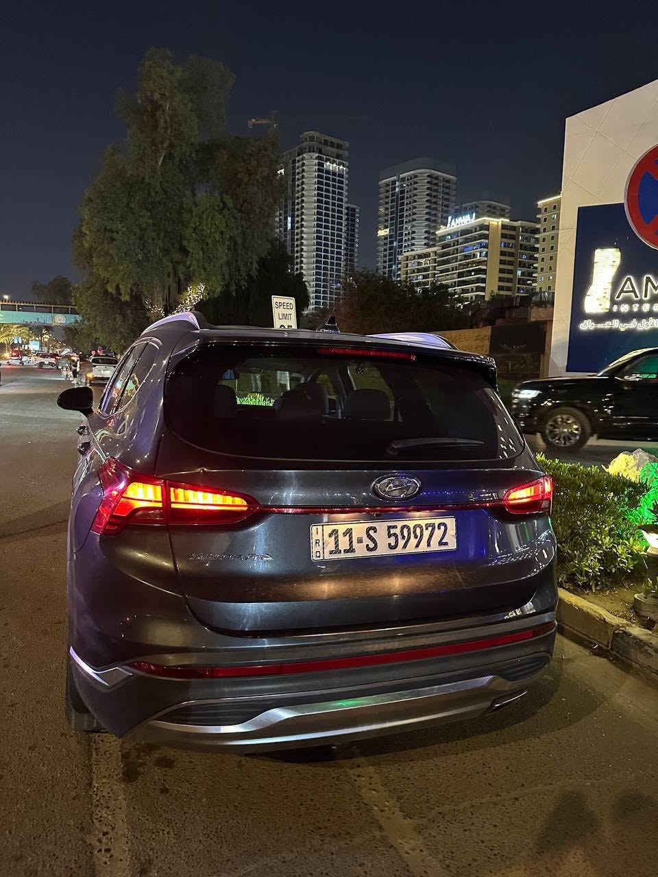 سنتافيا ٢٠٢١ وارد امريكي
المواصفات: بصمة
تشغيل عن بعد
رادارات امامي وجانبي ٣٦٠
كامرة خلفية 
قطعتين تبريد 
٣ مودات قيادة 
تدفئة كشنات 
السيارة ماشية ٨٩ ميل 
سعرها ١٧٣ ورقة
مكان السيارة بغداد المنصور 
متواجد على رقم الهاتف ***********
