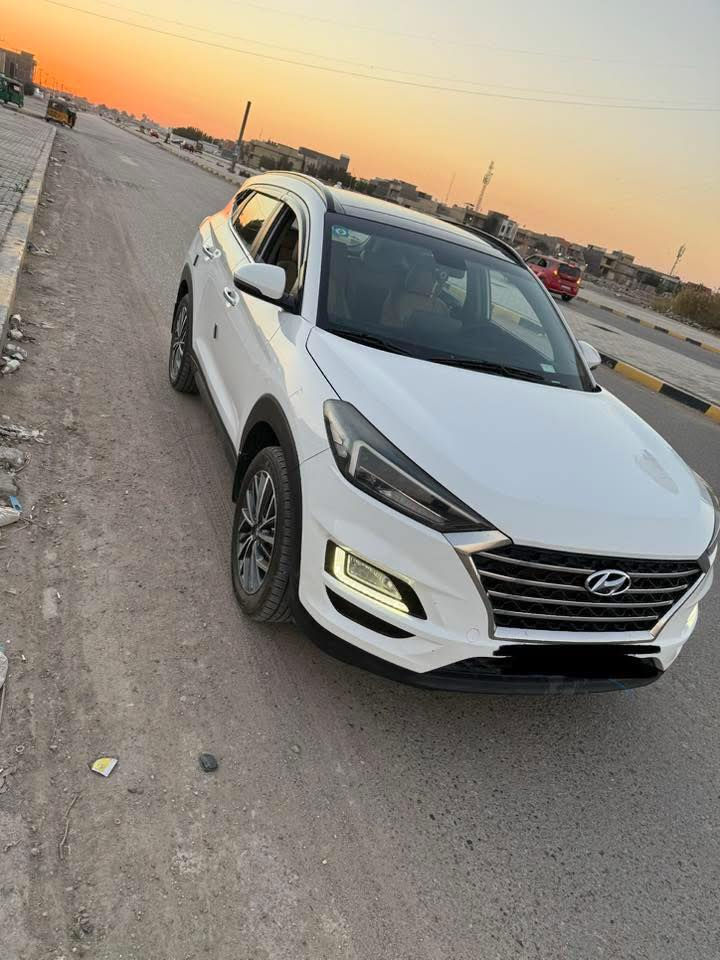 السلام عليكم توسان 19 للبيع أو مراوس سبورتج 25 
أنطي فرق 
3انظمه قياده سياره جاهزه من كلشي رقم بغداد سونار منشور 
210 السعر *********** وتساب
