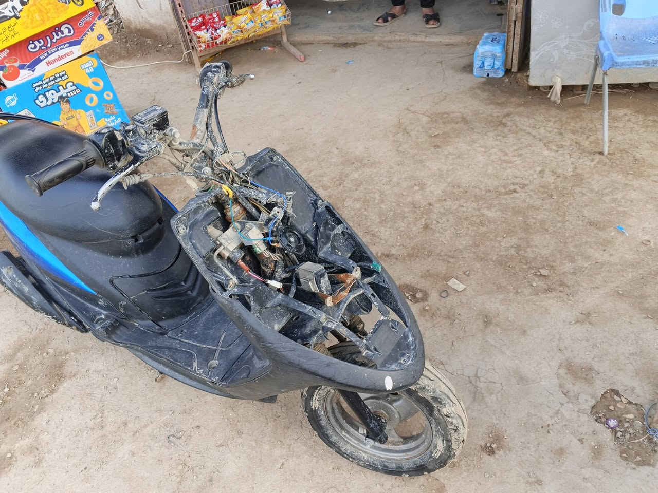 دراجة ماكس عدلة للبيع مجفتة مرة وحدة وملحوم الشاطي تشغل هندر لان معوزة شحن باتري وكفر امامي مكاني الاسكان الصناعي النسيج


**إذا كنت صاحب هذا الإعلان وتريد حذفه لأي سبب، رجاءا أرسل رسالة إلى الدعم الفني**