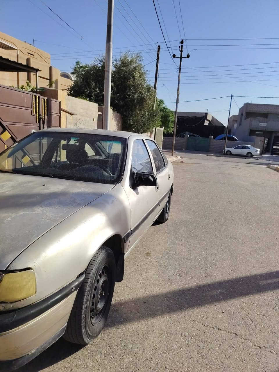 سلام عليكم
اوبل فيكترا للبيع موديل 91 محرك كير بشرط  
شرط تحويل 
للاستفسار 
مكاني كركوك
سعر 22ورقه
***********عبر الوتساب
