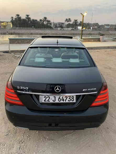 السلام عليكم
للبيع او مراوسMercedes _benz s350 
موديل 2009  باب قصير  
السيارة عليها تحديث خارجي 2013 
وسعرها مناسب جدا
للتواصل 
***********
