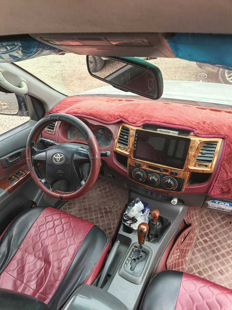 بسم اللَّه الرحمن الرحيم
هايلوكس 2014 اوتو ماتيك مكفوله كفاله عامه سياره عليه تخم تاير بچم كله جديد لايتات شباچ بلاجكتورات لدات زنون درع جديد هوك ثقيل سبايدر البدي جديد سياره رقم واسط سياره حيل حلوه مال جناي مال بيع وشرا شتريده تصير كشنات جديده شاشه اندرويد فول السياره تاخذه ما تصرف عليه ربع حداديه وكاله السعر 235 وبيه مجال للطيبين 
رقم الهاتف
***********
***********
