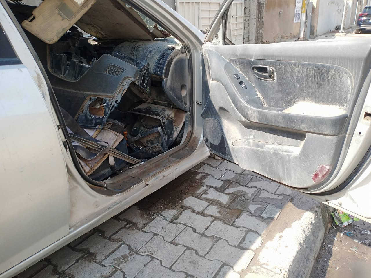 السلام عليكم عندي النتهره تفصيخ رقم لهاتف ***********
