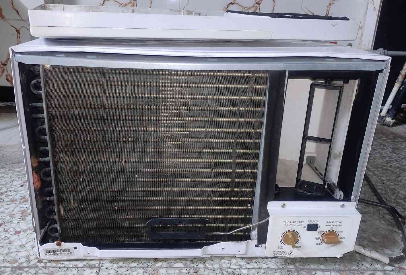 السلام عليكم
للبيع مكيف جبسون 2 طن 
تدفئة + تبريد نظيف اخو الجديد
بيه عطل يشتغل طبيعي ربع ساعة ويفصل بيه ليك نقص غاز ابيعه على وضعه رايده اب 175 
مكانه بغداد البلديات


**إذا كنت صاحب هذا الإعلان وتريد حذفه لأي سبب، رجاءا أرسل رسالة إلى الدعم الفني**