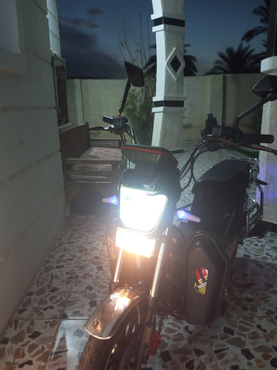 سلام عليكم موطور لبيع ***********

