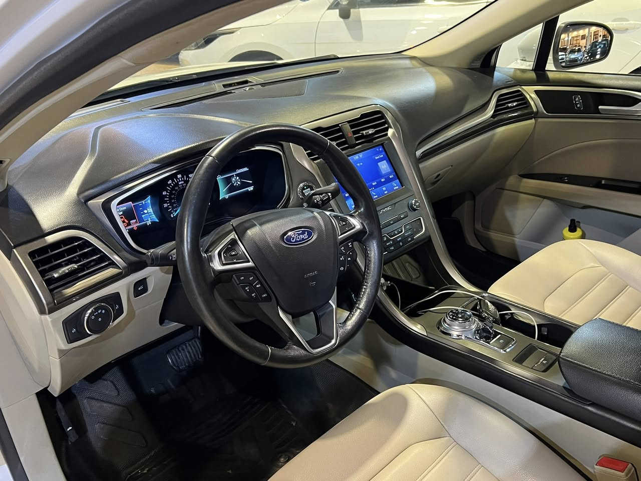 ‎عربى/کوردی
فورد فيوزن, SEL 2019
عدد الأميال : 102,000 ميل
ضرر: بدون صبخ
 سلندر : 4 سلندر
‎محرک :  توربو 1.5

الكاميرا الخلفية - مستشعر وقوف - بصمة - مسند الذراع - مثبت السرعة - شاشة - مراقبة النقطة العمياء - نظام المفتاح الذكي - مقاعد كهربائية - 8 وسادة هوائية - مصابيح زينون الأمامية - المصابيح الأمامية ليد  - شاحن لاسلكي

*** *** *** *** *** *** *** ***
فورد فيوزن, SEL 2019 
ماوەی ڕۆیشتن : 102,000 ميل
بۆیاغ: بی بۆياغ
پستۆن : 4 پستۆن
‎بزوێنەر : توربو 1.5

کامێرای دواوە  - حەساس - بەسمە - ڕاگری مەچەک - دیاریکرنی خێرایی - شاشە - ئاوێنەی ڕادار - سیستەمی کلیلی زیرەک - کورسی کارەبایی - 8 پەرەشووت - لایتی پێشەوەی زینۆن - لایتی پێشەوەی لید - بارگاویکەرەوەی بێتەل

📲

Whatsapp
Korek

0750 489 8729
0750 311 9925
0775 888 5388
