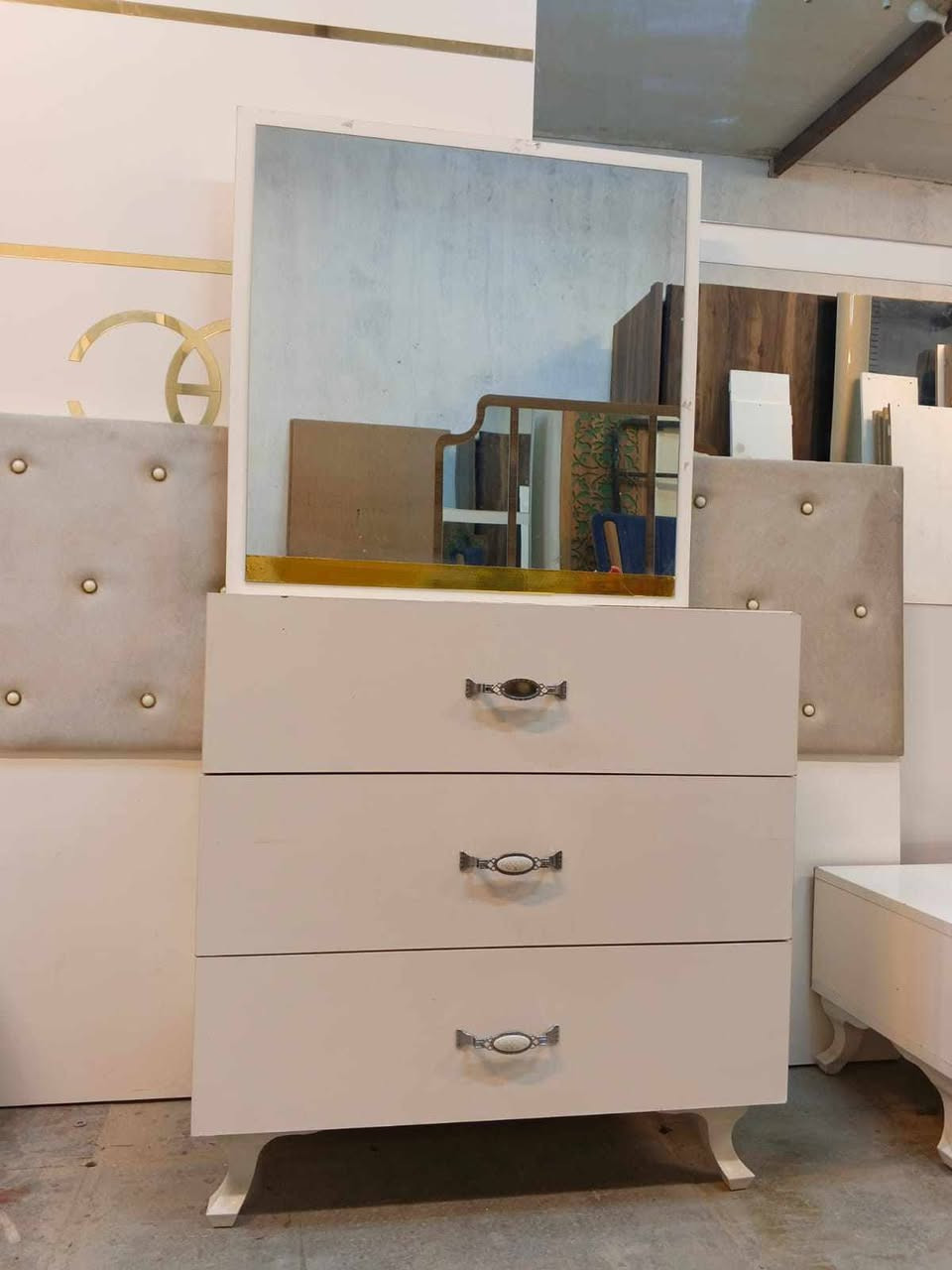 غرفة تركي نضافة فول 375 نقل وشد مجاني داخل بغداد


**إذا كنت صاحب هذا الإعلان وتريد حذفه لأي سبب، رجاءا أرسل رسالة إلى الدعم الفني**