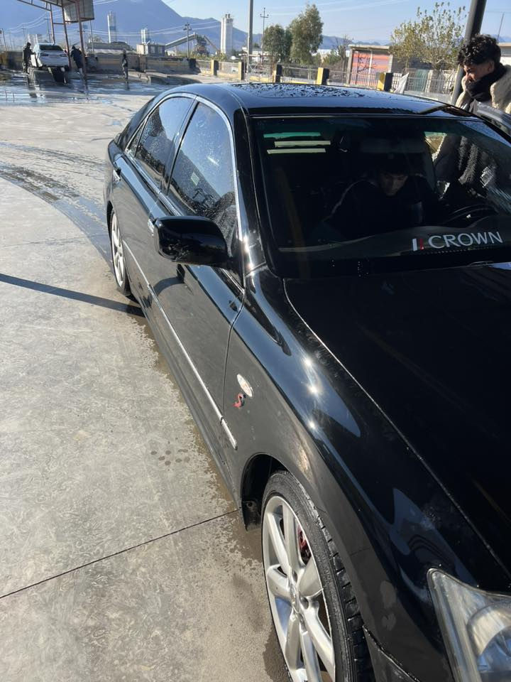 شاهینه‌ 182سهیاره‌كه‌ بێ حه‌یبه‌ به‌س ره‌نگ گۆراوی  ئه‌وروپایه‌ له‌سه‌ر ساخی ره‌نگ كراوه‌ موسه‌ سه‌یاره‌كه‌ سلایده‌ 4دوگمه‌یه‌  بۆ فرۆشتن گه‌ر كریار بوی ته‌له‌فۆنبكه‌ خزمه‌تتت ئه‌كه‌م ***********
