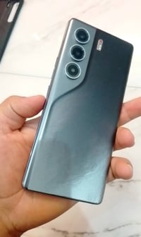 كامون 40 برو 5G • استعمال شهر • بضمان