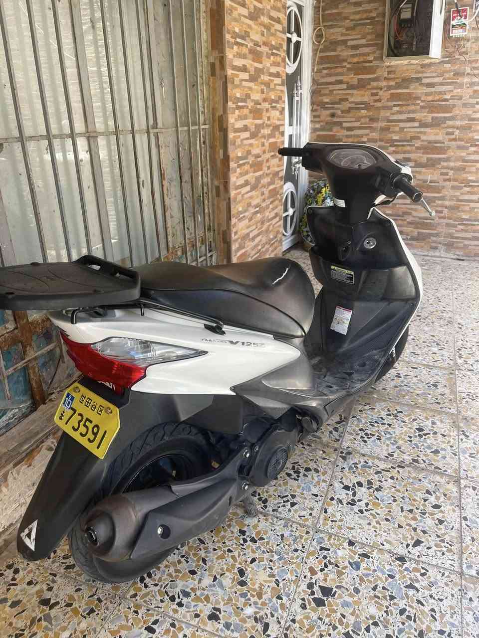 ادرس حديث للبيع مكفوله كفاله عامه دراجه جديده صاله شهرين من طالعه كلشي شغال بيهاا مناقصهاا ايشي دراجه متوازي ع بيعتهاا مكاني كوت للبيع سعر مليون وبيهاا مجال للشراي لا تعبني متشتري اطلع كبل رقمي ***********
