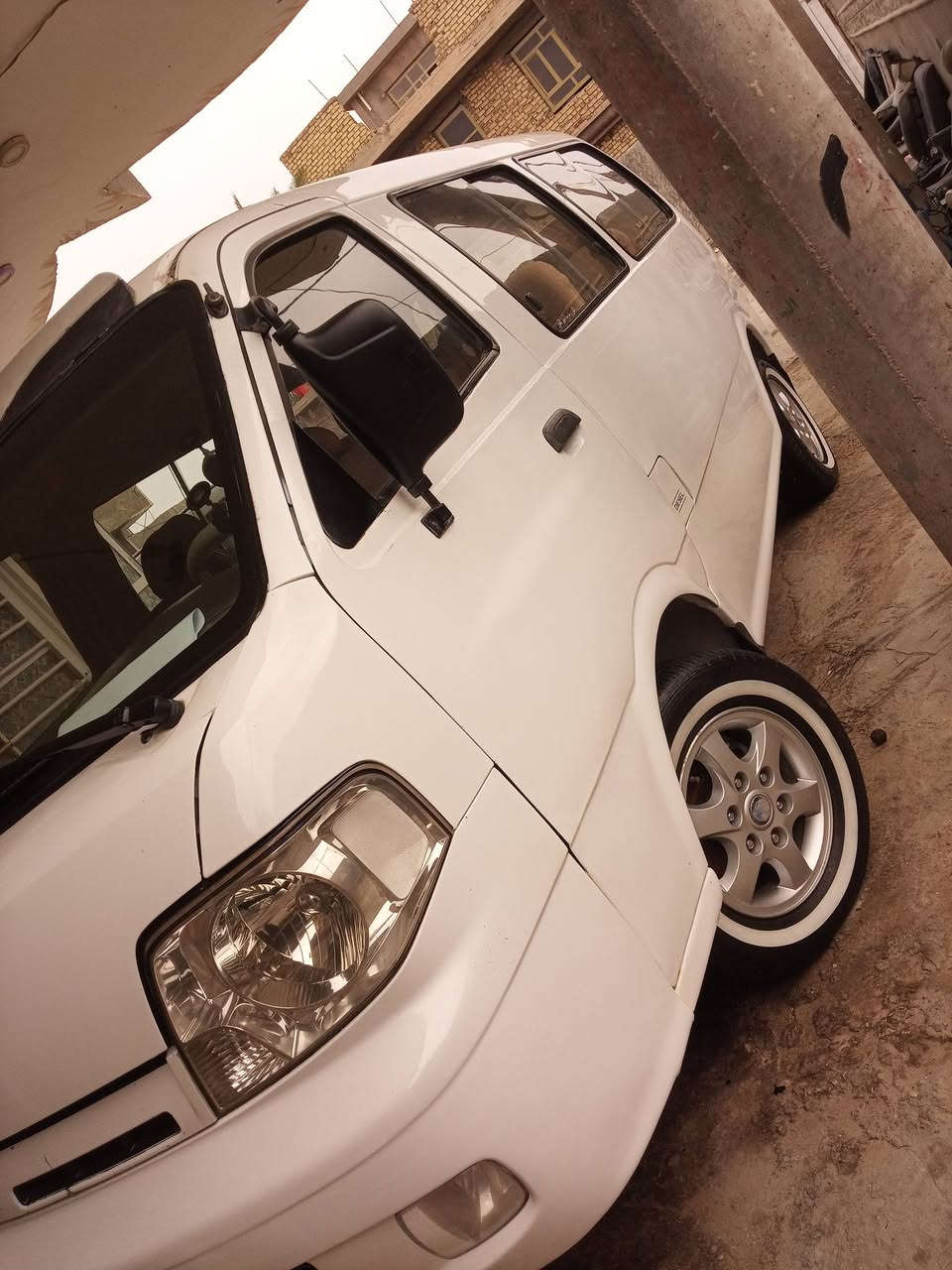 السلام عليكم سيارة منغولي موديل 2006سيارة جاهزة من داخل وخارج كير اكسل ومكينة جدد حدادية جديدة غرفة جديدة رقم بابل دولي المكان حلة قرب العلوية شريفة الرقم للاستفسار ***********
