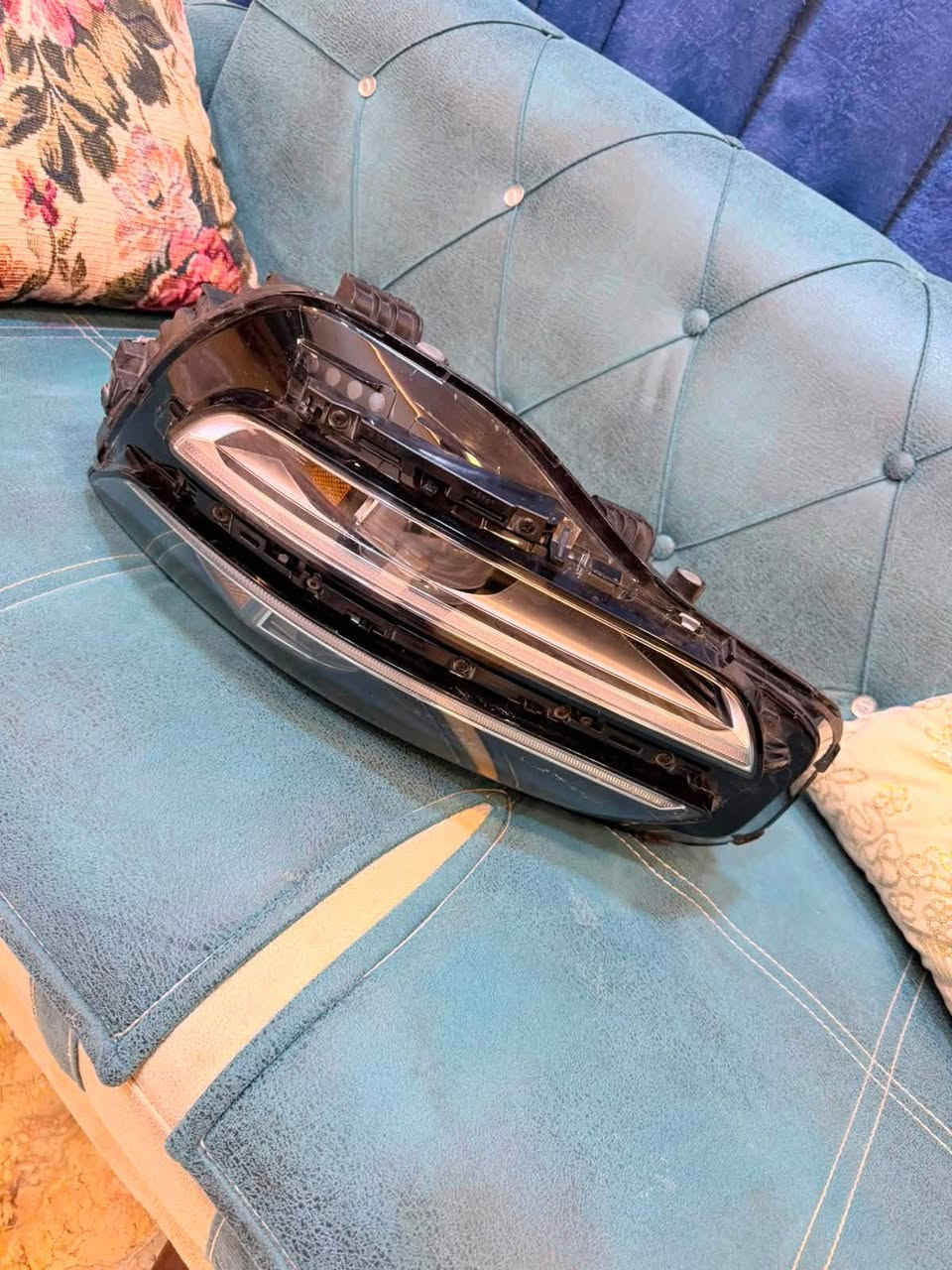 سلام عليكم مازده g70 يسره نضيفه كلش بدون كسر او فطر متشتغل ابيعه على وضعها السعر 100$ الستفسار ***********
