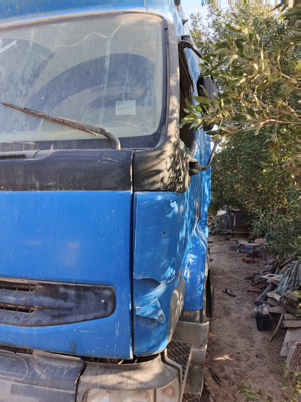 للبيع رينو موديل 2002 رقم قادسية الماني السياره مبنده ((السعر45 ورقه)) المكان الديوانية 

الرقم:  ***********
