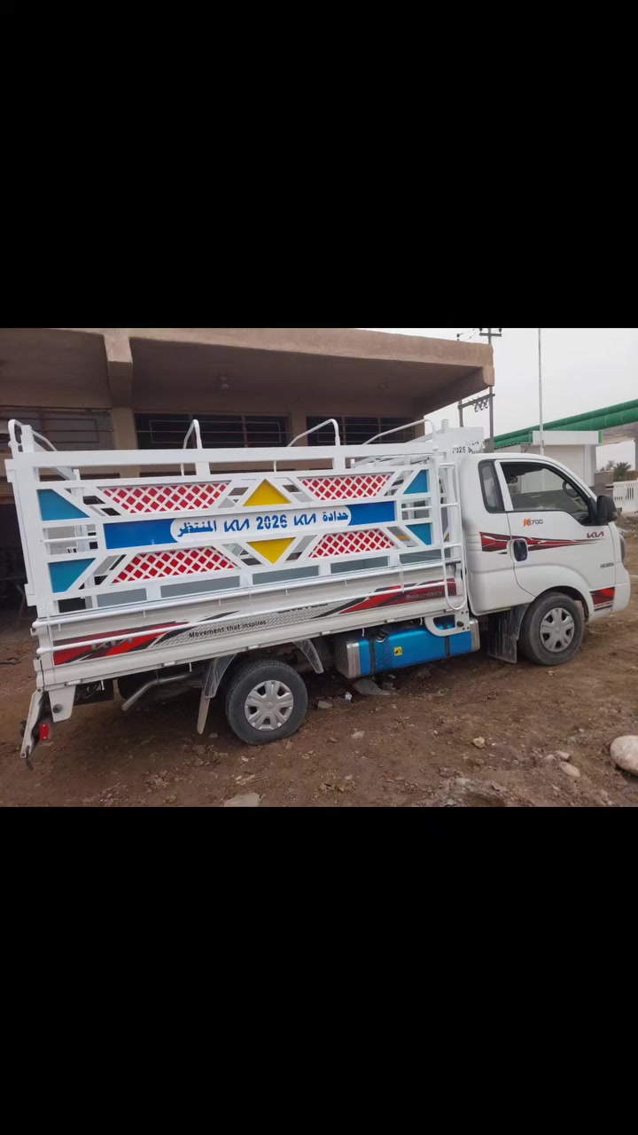 السلام عليكم محجر كيه نثيه للبيع محجر حلو وجديد حديد ملم ونص ارتفاع ٩٠العنوان بابل جبله رقم الهاتف *********** *********** ***********
