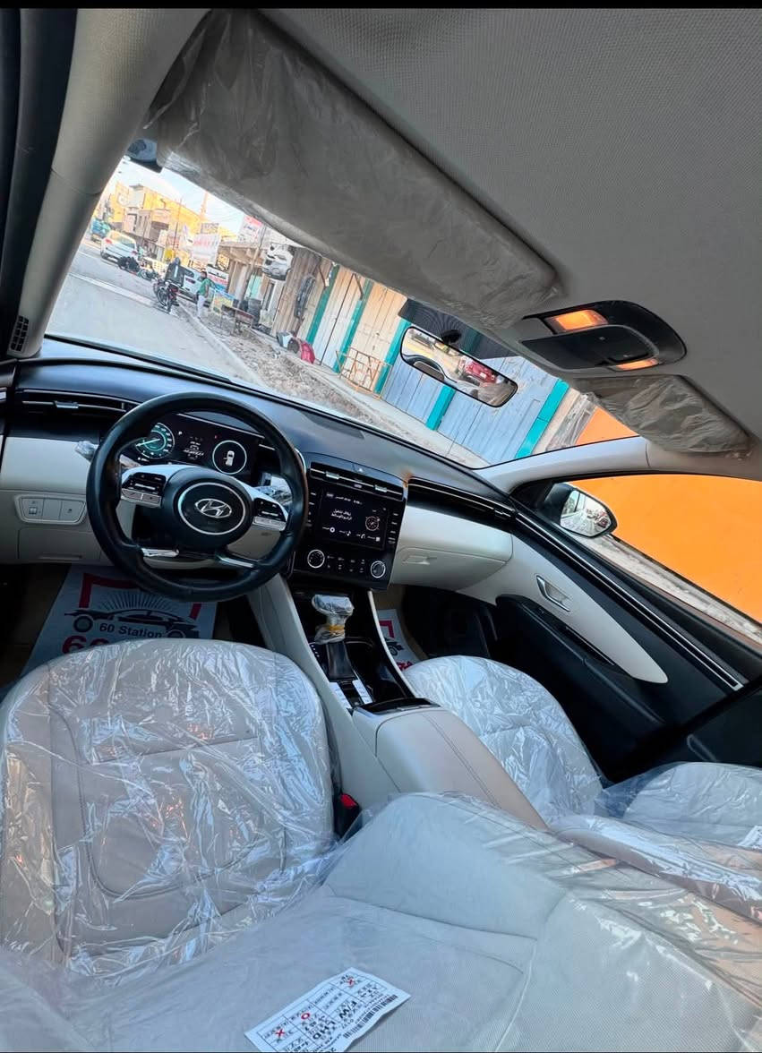 السلام عليكم توسان موديل 24 خليجي كفاله سياره ماشيه 35
بغداد تحويل مباشر  
مواصفات توسان معروفه 
السعر 200 بيه شي بسيط 
مكاني بابل حله ***********
