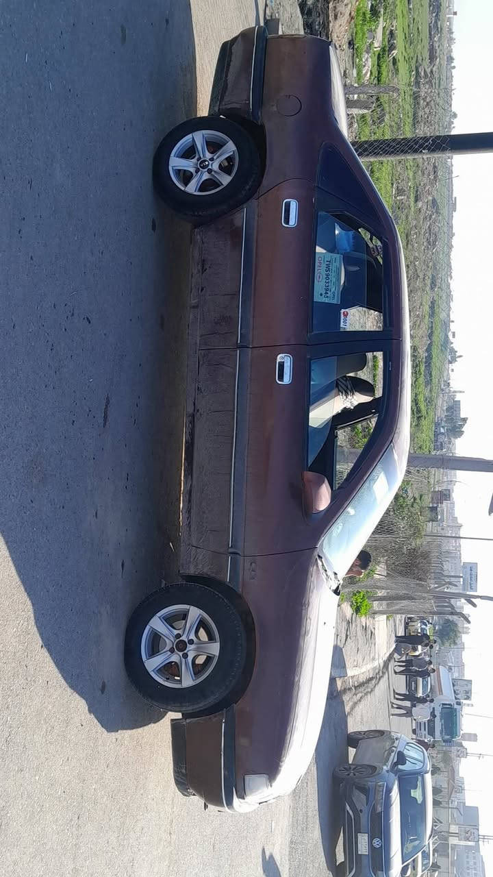 السلام عليكم اوبل فكترا حجم18 موديل1990 بدون صبق بس دوائر دوسات رقم دولي مسطره  12 سنويه عضم كاربون بانزين شرط تحويل بريك 4دسك طخم ويلكب طخم تواير قرفه جديده سعره41 العنوان موصل جانب الايمن باقي تفاصيل الإتصال على الرقم *********** 
***********
