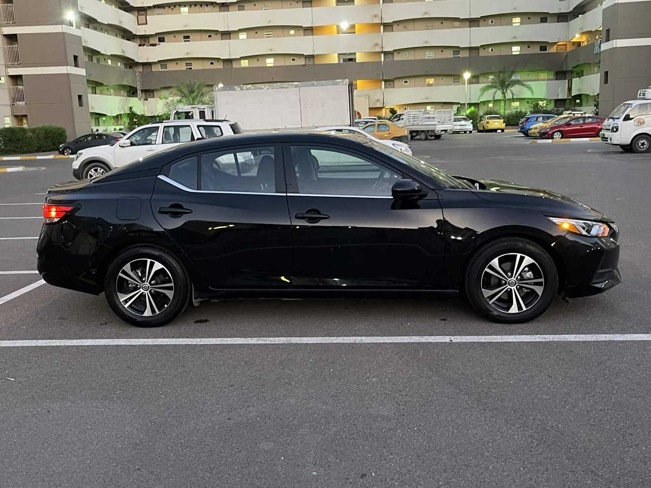 السلام، عليكم.
نيسان سنتر.
موديل 2023
بدون إيرباك
لونه، أسود.
تبريد، شركة.
عنوان بغداد بسماية
سعره 157بيه مجال 
***********
